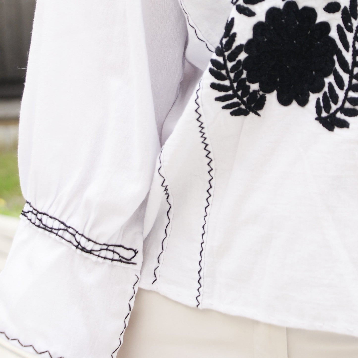 Deluxe Håndbrodert Top - EVOMAREVOMAR
