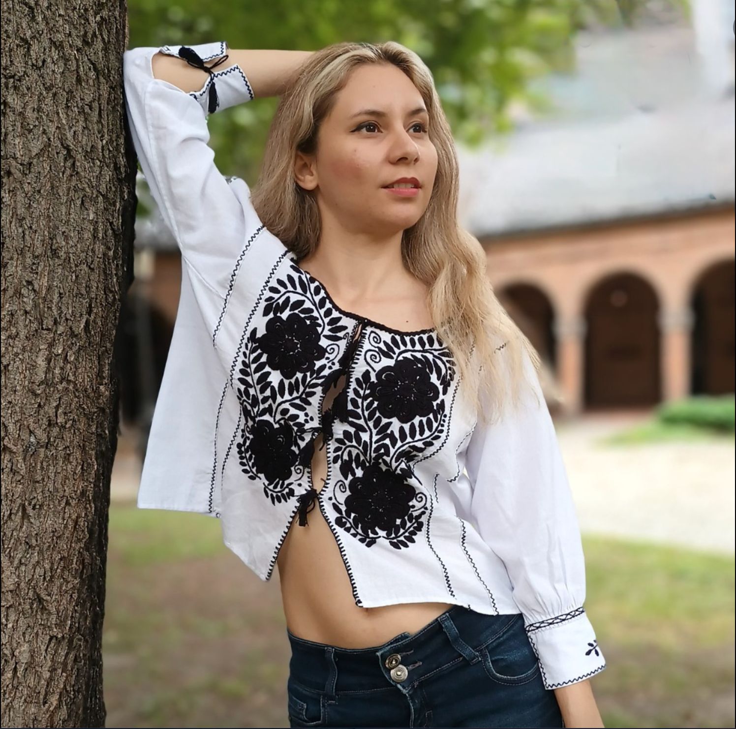 Håndbrodert Cardigan (Limited Edition) EVOMAR