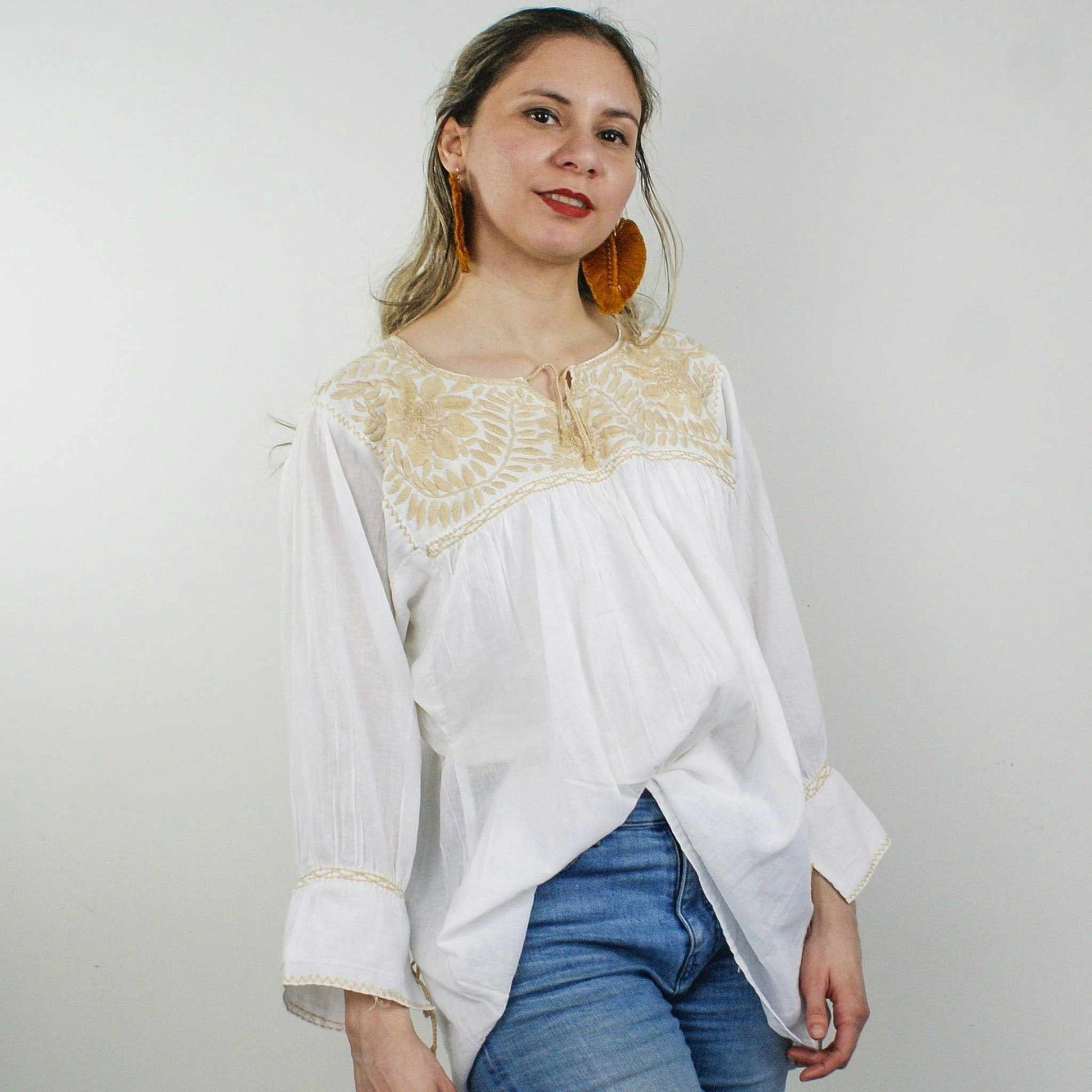 Tunika Brodert hvitt EVOMAR