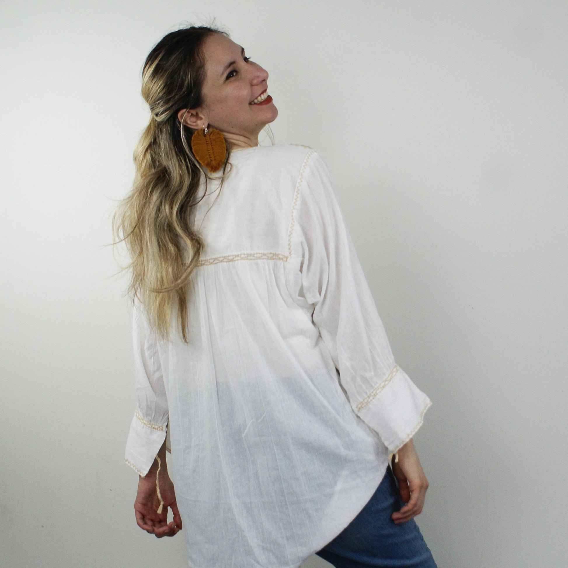 Tunika Brodert hvitt EVOMAR