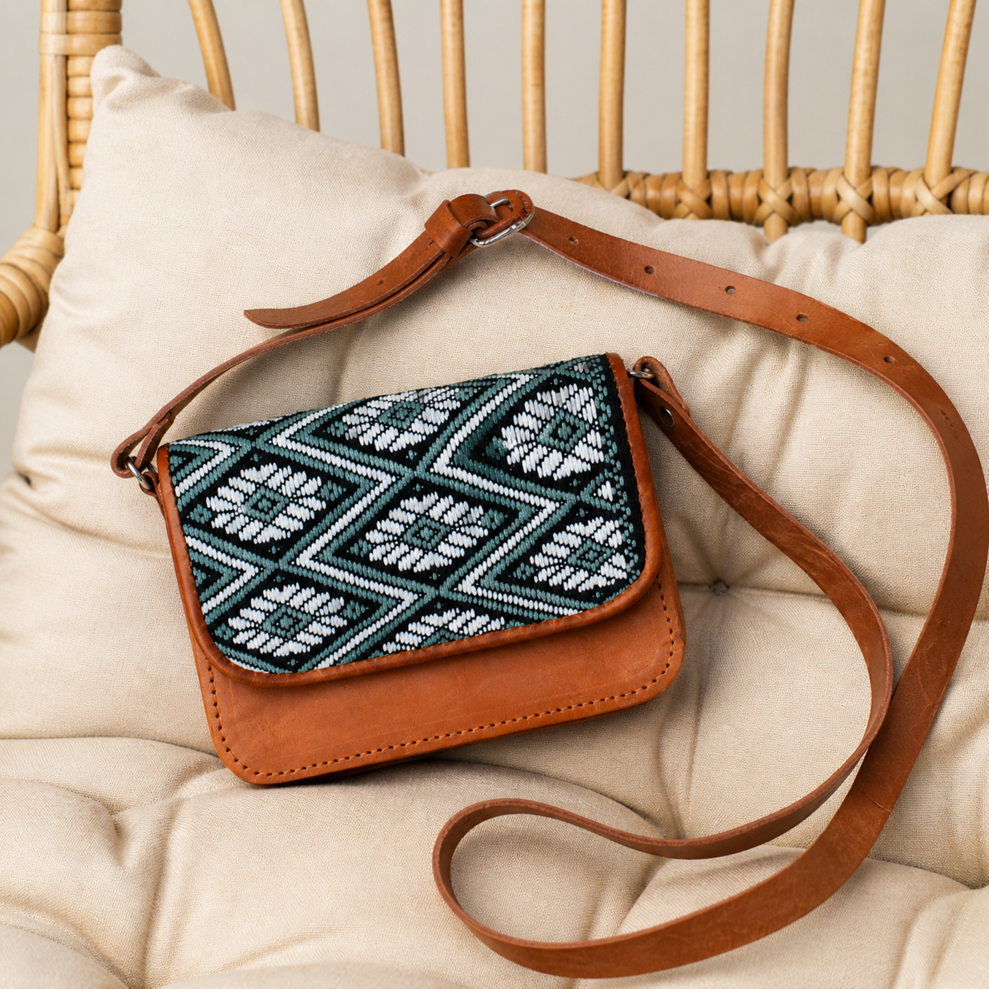 Lærveske Crossbody (Copy) EVOMAR